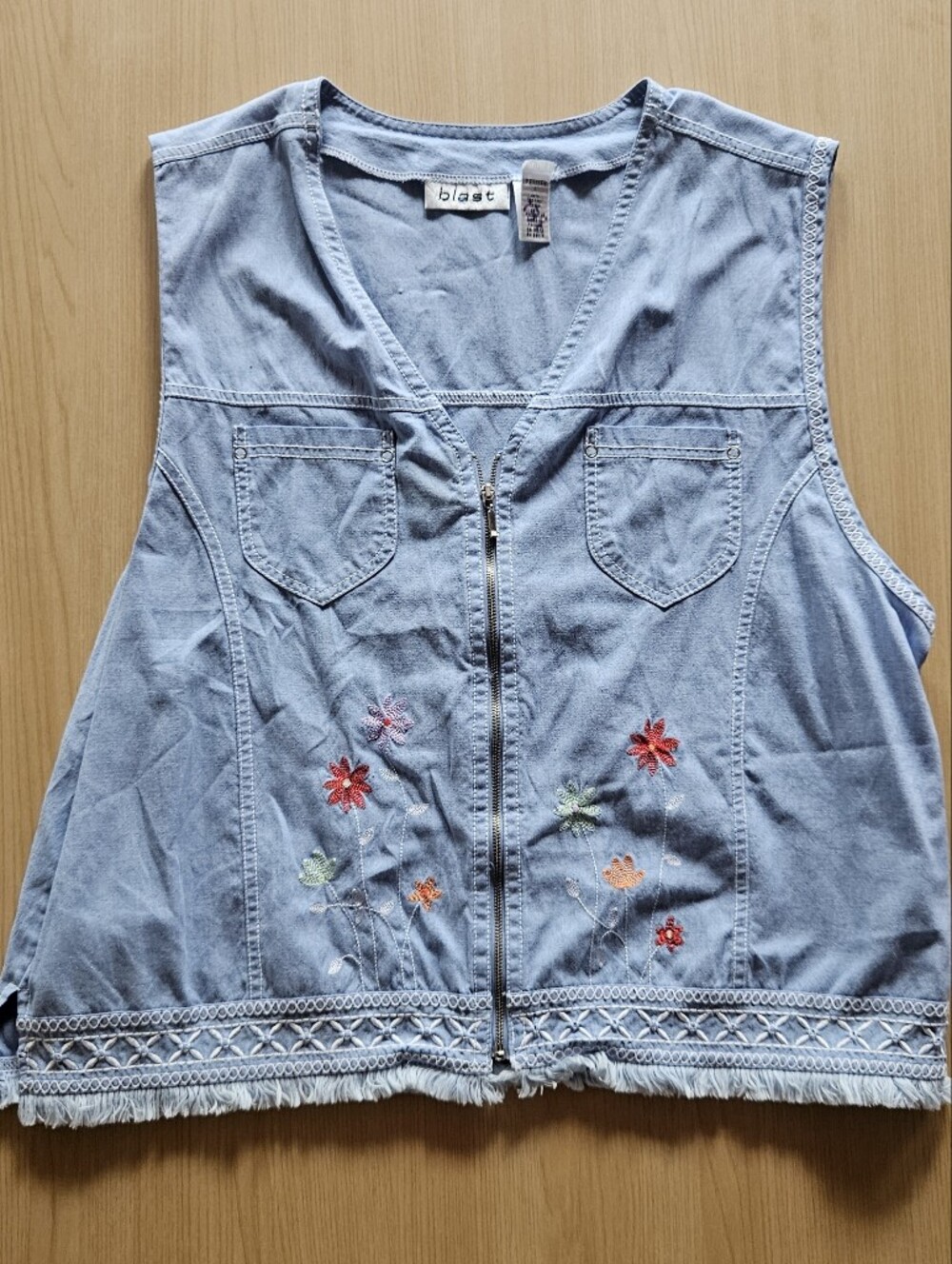 Blast Vintage Embroidered Denim Vest Boho Cottagecore Fringed Floral Zip Up